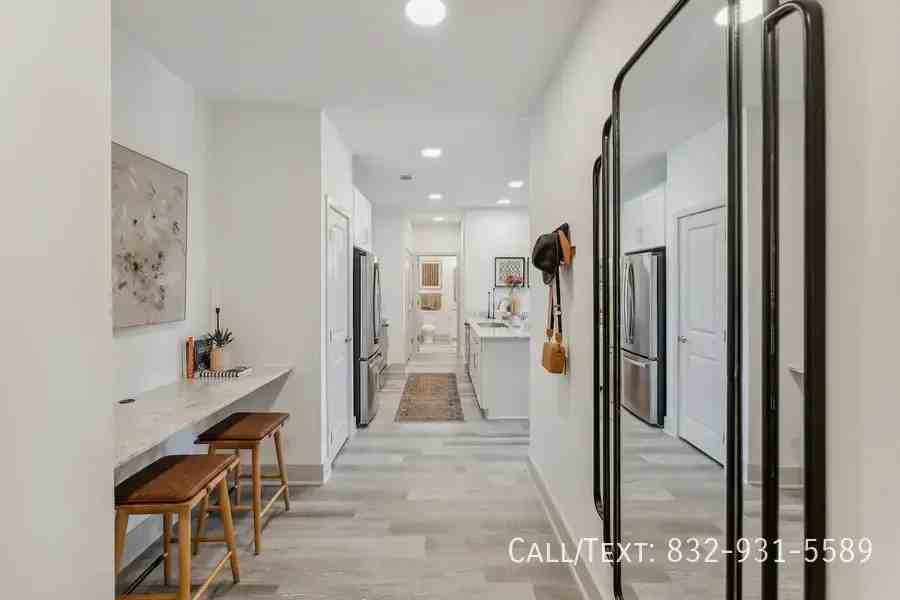 1799 Earl Of Dunmore St #AG1 - Photo 3 of 14