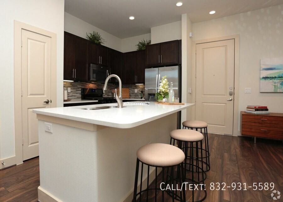 1000 Autumnwood Dr #BWC1