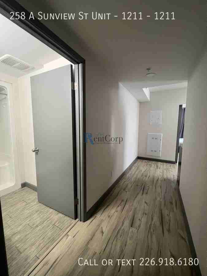 258A 258 A Sunview St Unit - 1211 #1211 - Photo 2 of 10