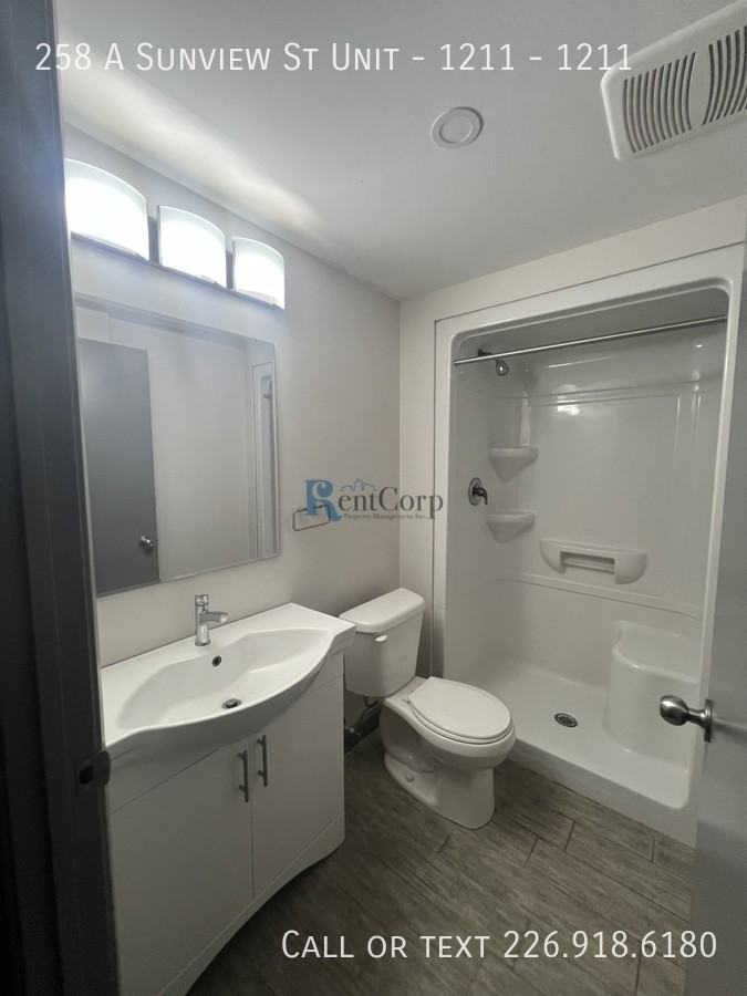 258A 258 A Sunview St Unit - 1211 #1211 - Photo 3 of 10