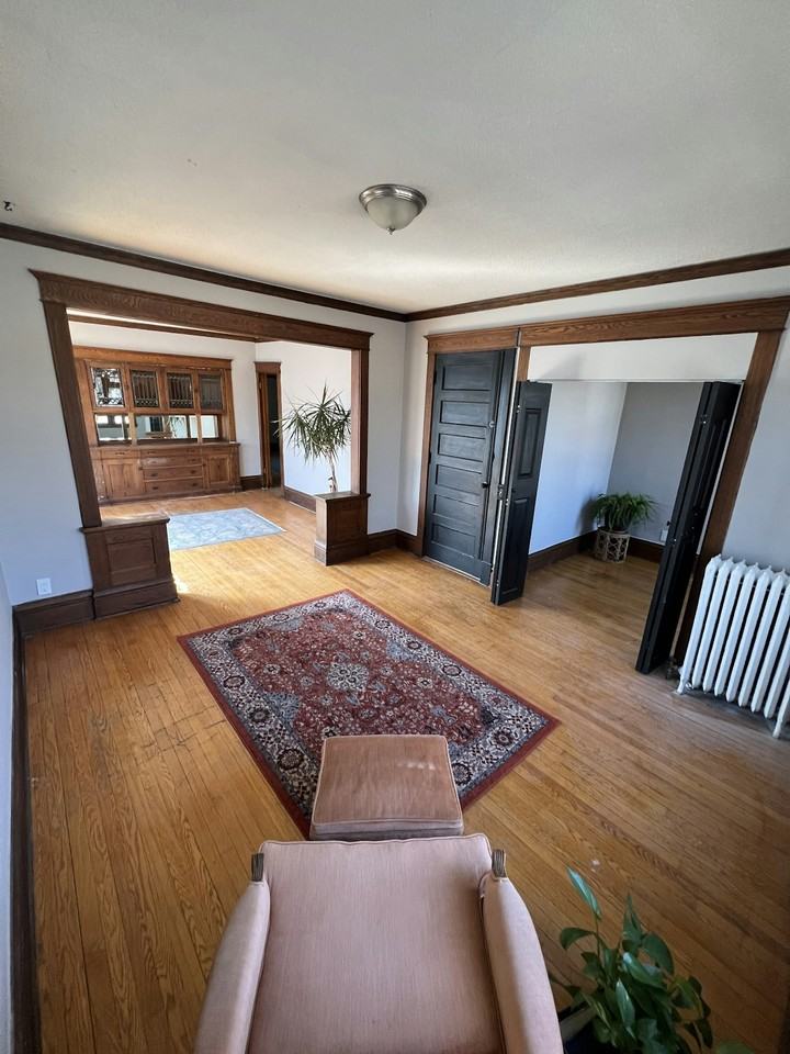 984 Wakefield Avenue, Unit 2 - Photo 4 of 10