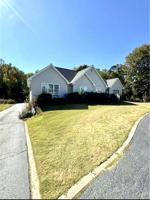 featured image of 4915 Drew Rd #1