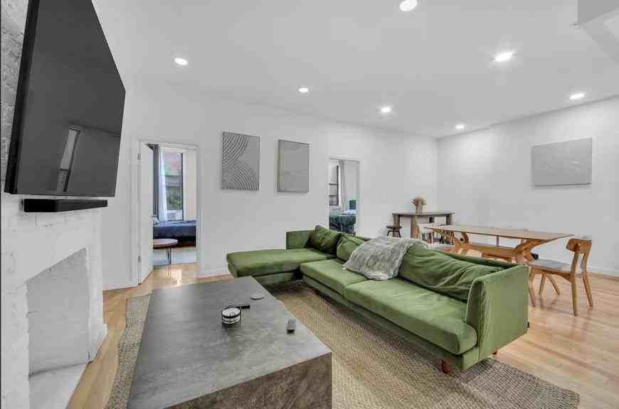 51 East Houston Street - Photo 5 of 10