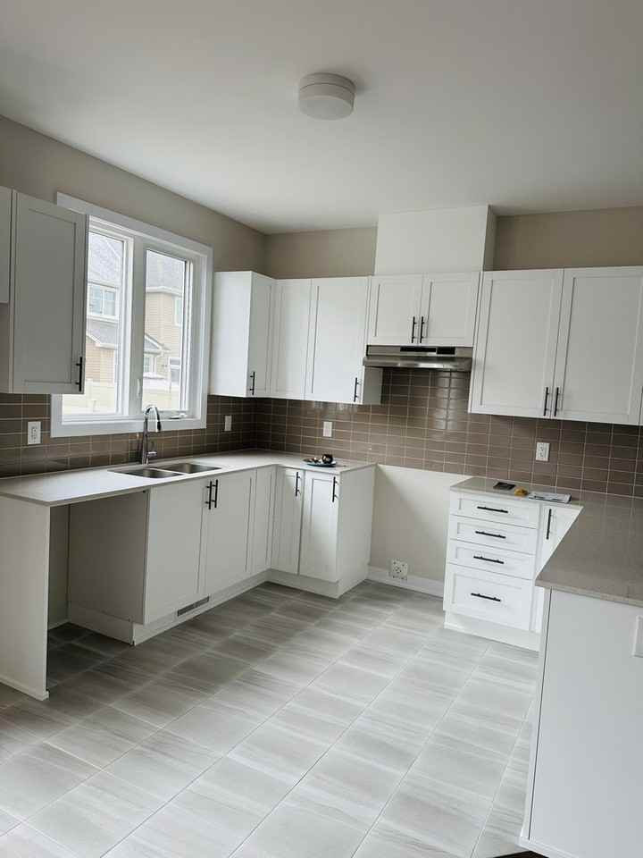 606 Expansion Rd - Photo 2 of 5