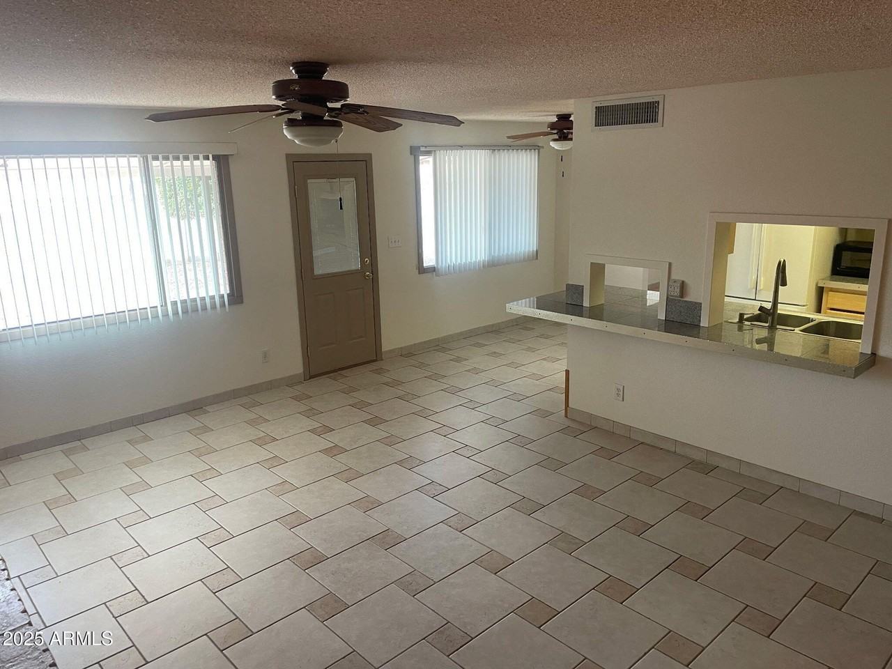 1935 East Riviera Drive - Photo 6 of 15