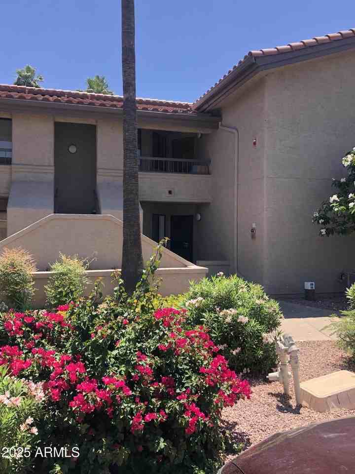 9430 E Mission Ln #106 - Photo 4 of 15