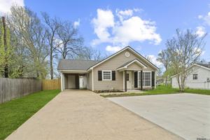 featured image of 7364 Walker St