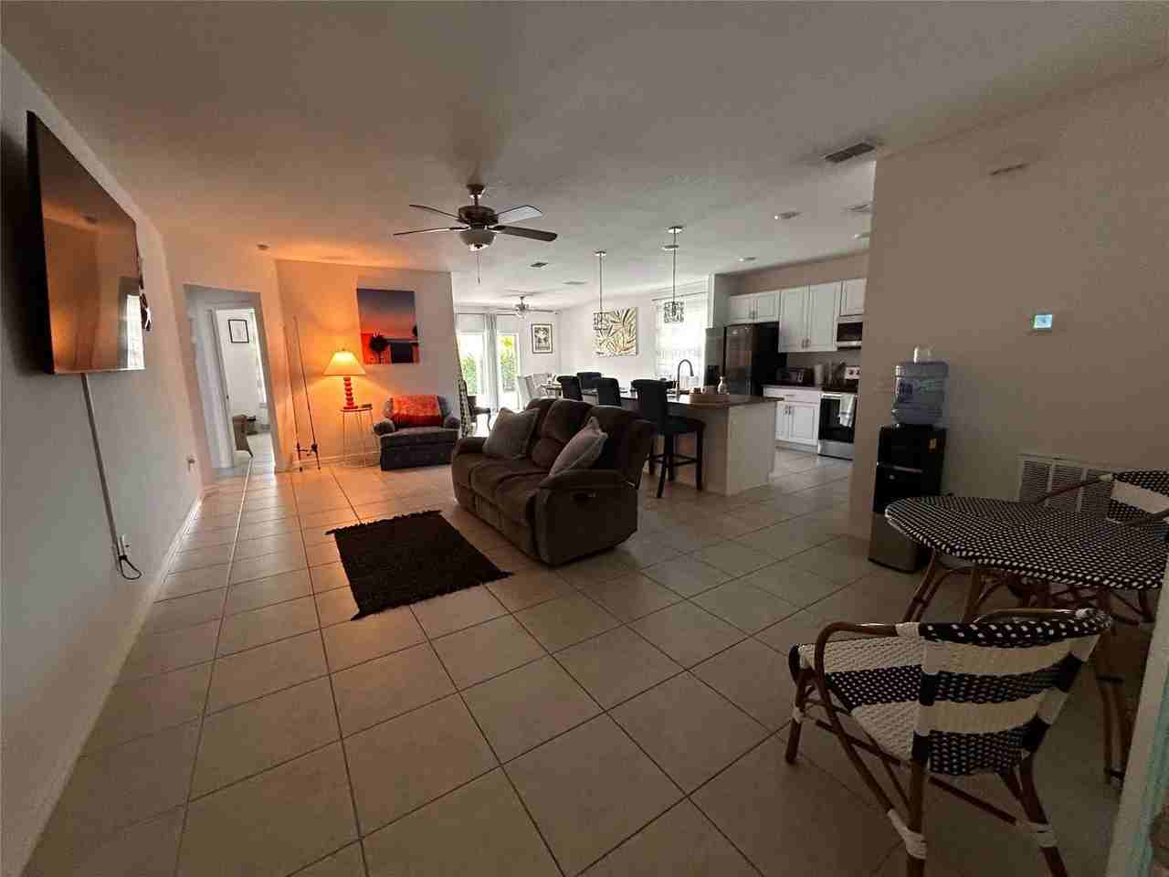 1522 Se Flintlock Rd - Photo 4 of 8