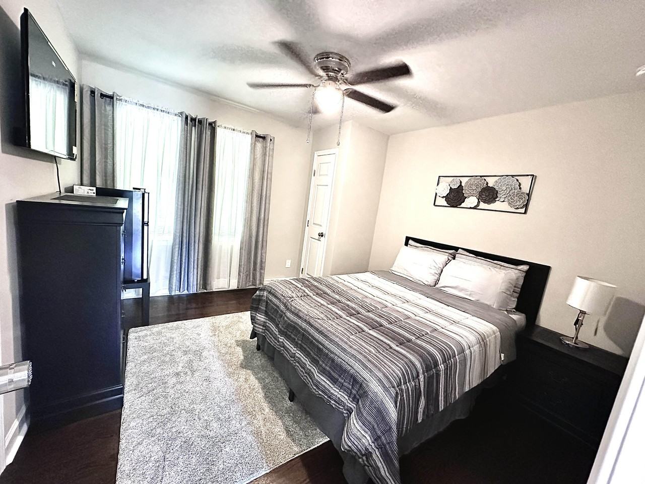 Ridgevalley Dr - Photo 3 of 4