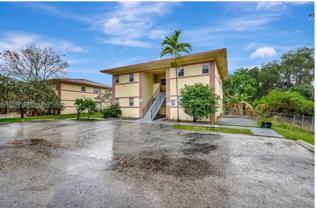 825 Sw 10th St #C - Photo 1 of 1