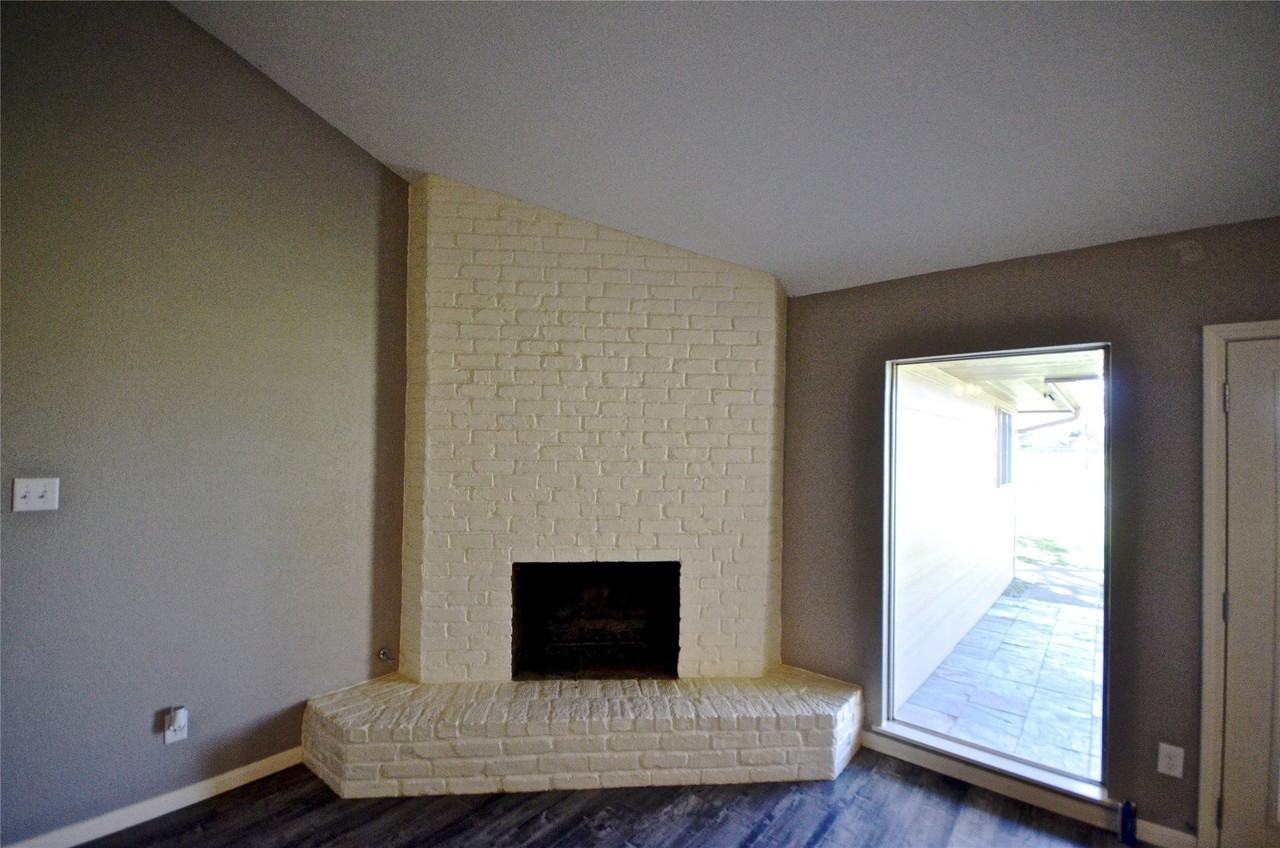 3543 Tamarisk Ln - Photo 6 of 22