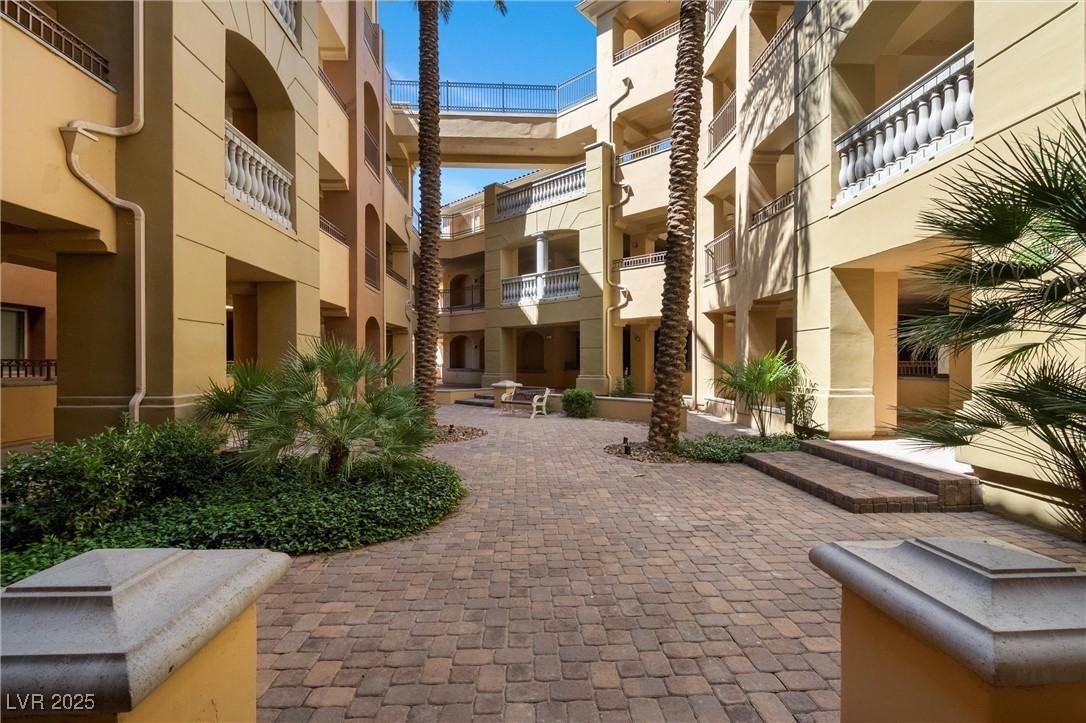 30 Via Mantova 102 - Photo 2 of 50