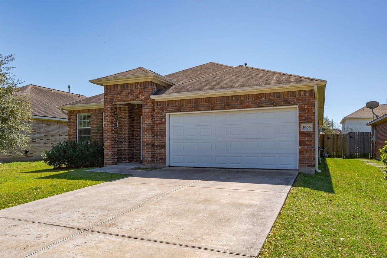 5906 Yaupon Ridge Dr - Photo 4 of 48