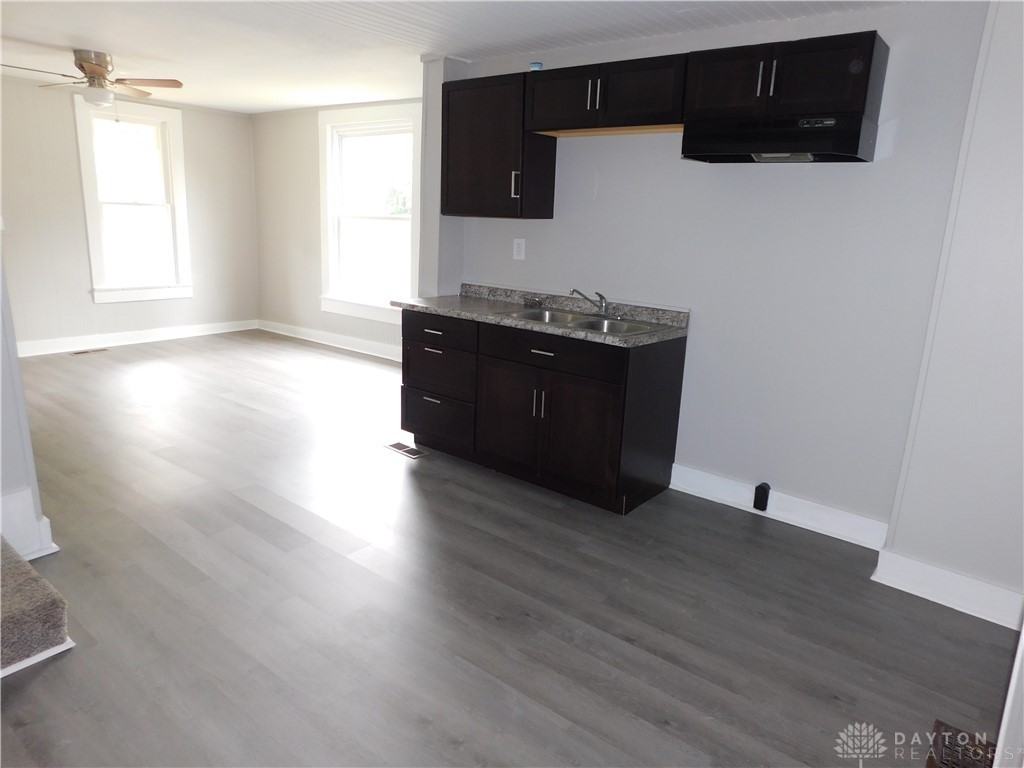 500 S Belmont Ave - Photo 6 of 15