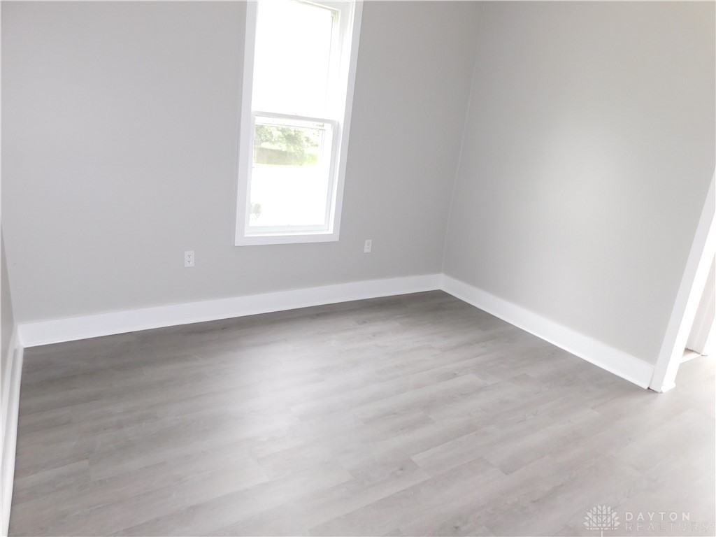 500 S Belmont Ave - Photo 7 of 15