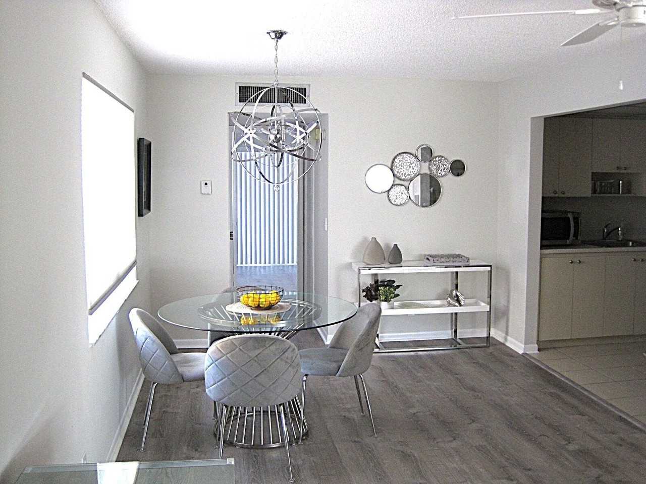 512 Burgundy K - Photo 4 of 23