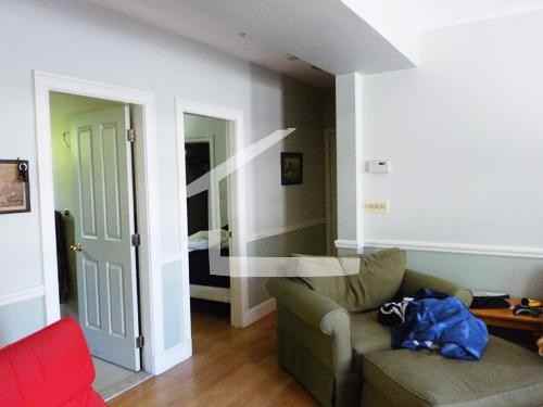 25 Raymond St #2 - Photo 4 of 11