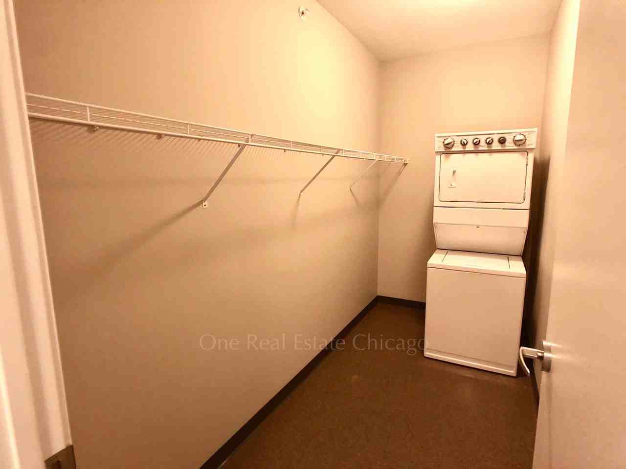 N Desplaines St - Photo 7 of 19