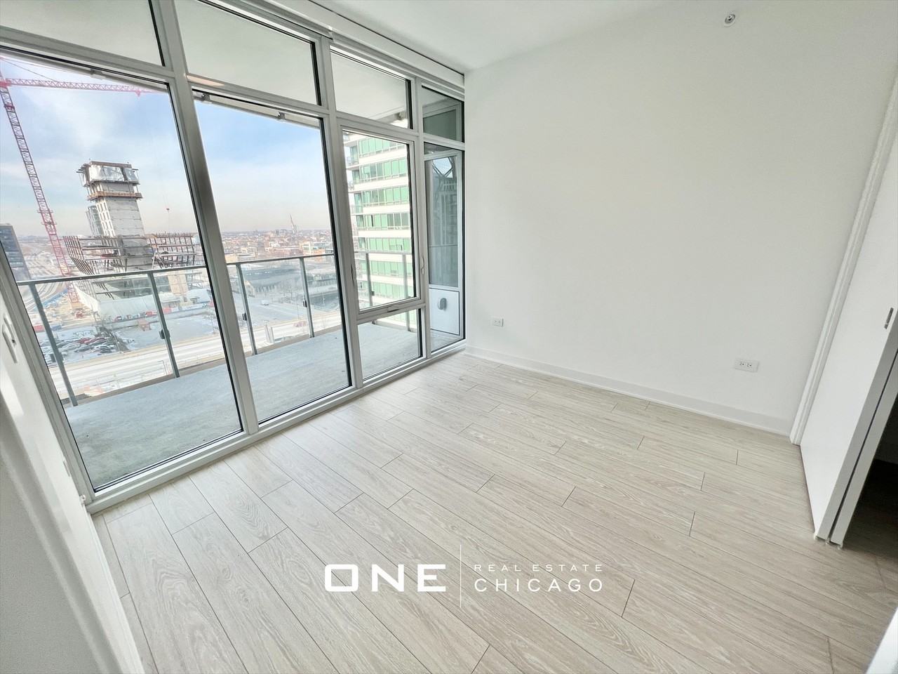 N Halsted St - Photo 4 of 12