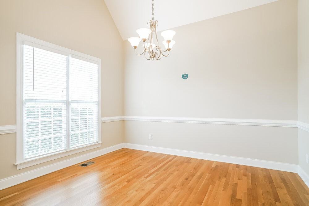 429 Longbourn Dr - Photo 6 of 17