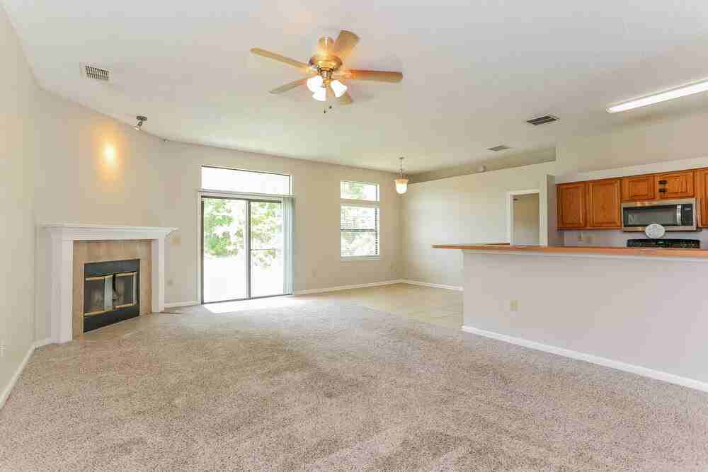 925 Plumbridge Ct - Photo 4 of 16