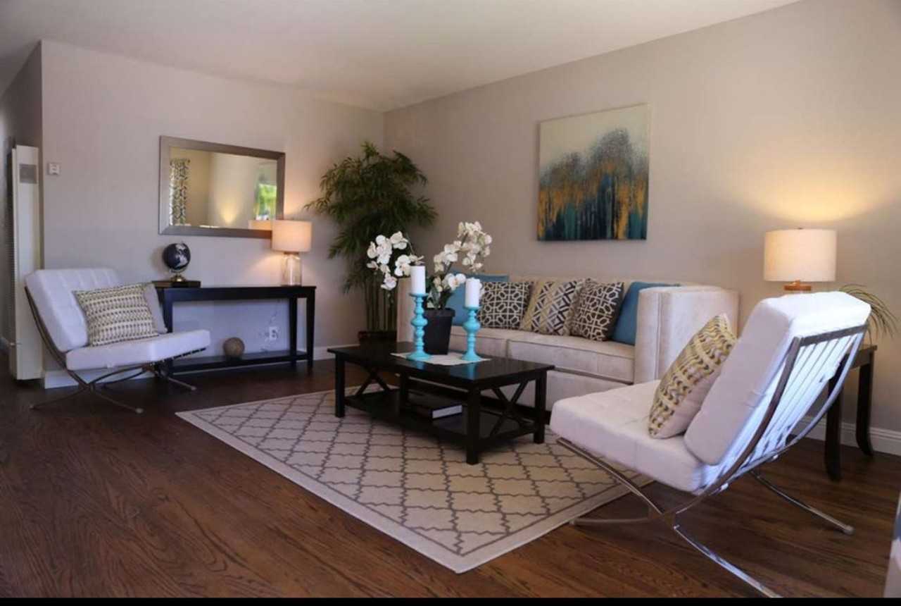 558 Flagler St - Photo 2 of 12