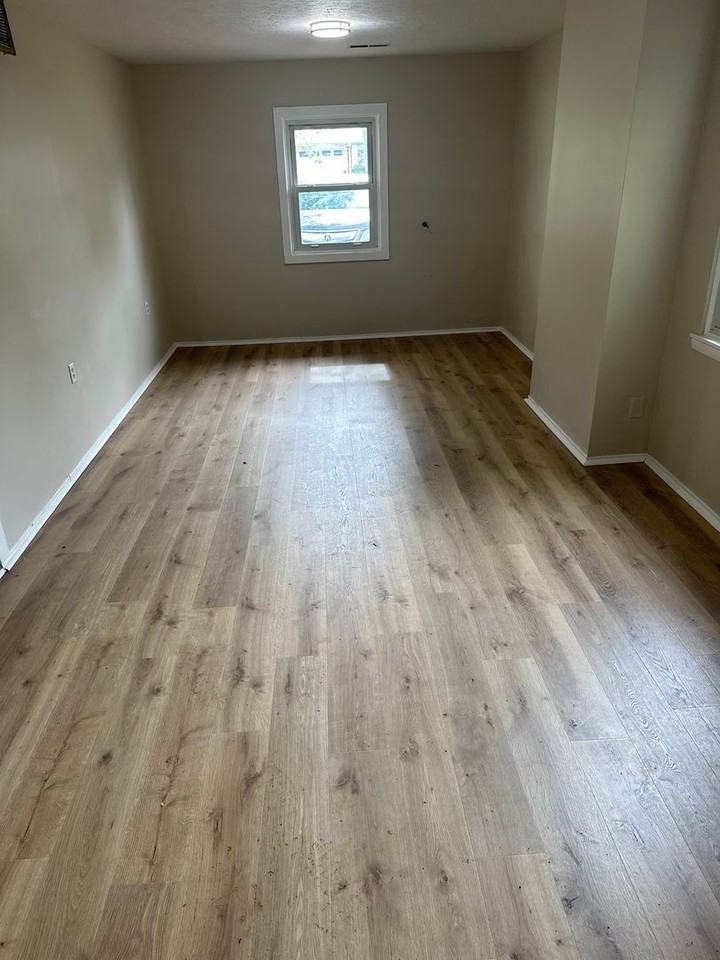 1607 Stone St - Photo 6 of 14
