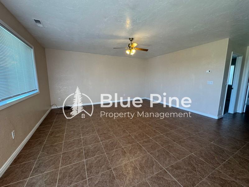 227 Northeast - Photo 3 of 11
