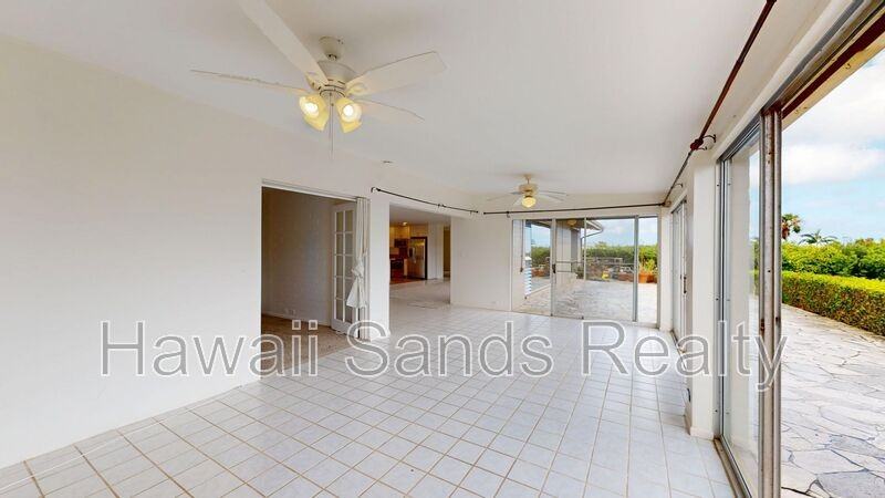 366 Poipu Dr - Photo 4 of 25