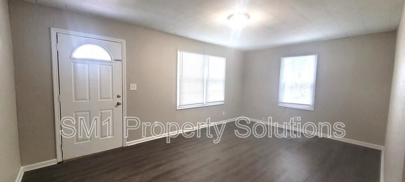 2001 Kersey St - Photo 3 of 14