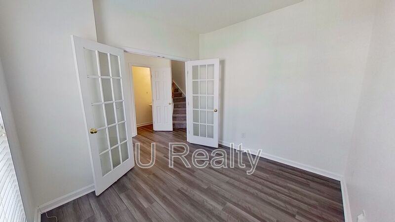 2014 Rosewater Ln - Photo 4 of 16