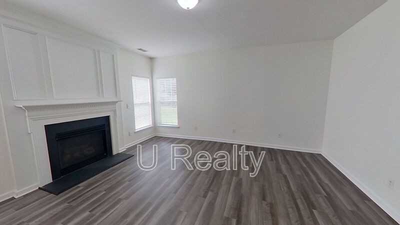 2014 Rosewater Ln - Photo 5 of 16