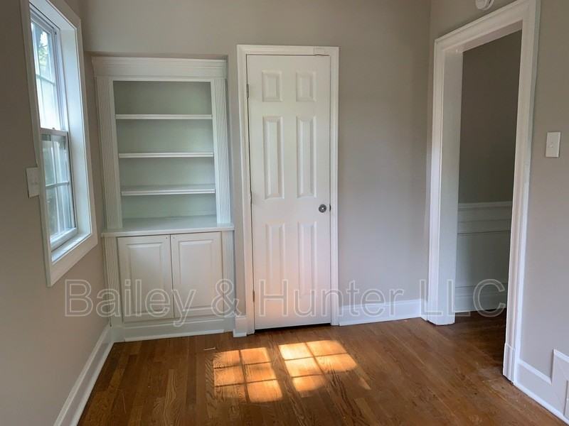 610 Darlington Rd Ne - Photo 5 of 17