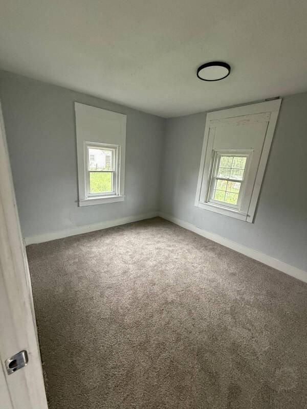 1401 Georgia St - Photo 2 of 10