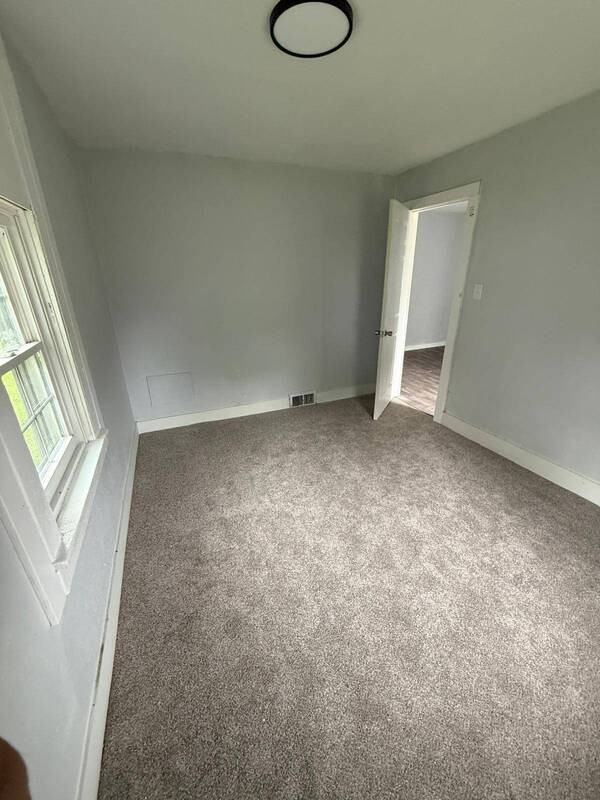 1401 Georgia St - Photo 3 of 10