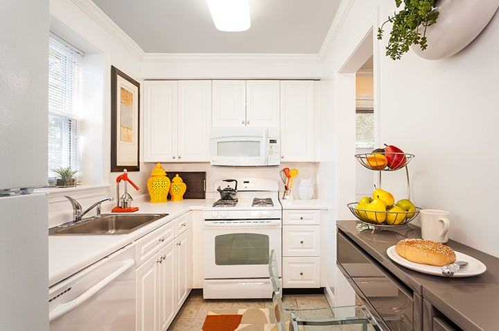 76 Sherman Rd - Photo 2 of 4