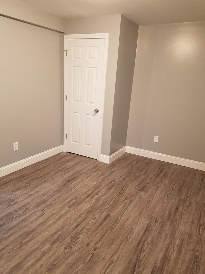 424 Bowdoin Street - Photo 6 of 36