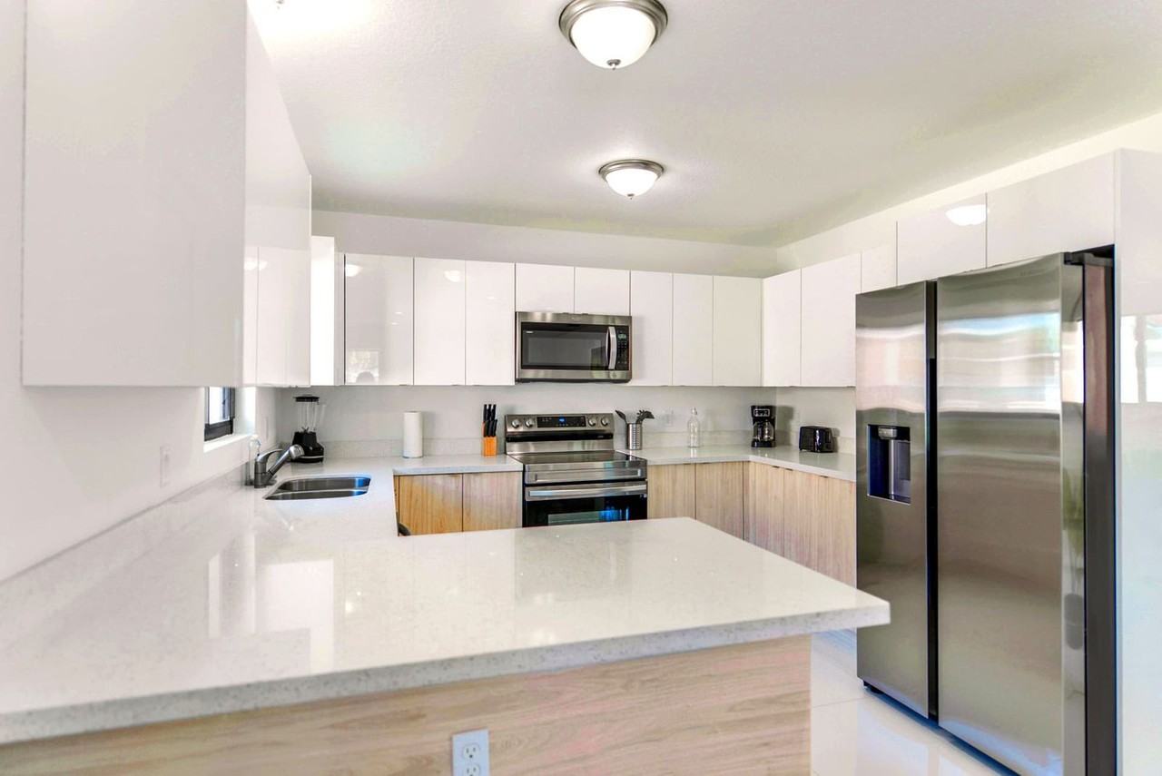 2110 Nw 66th St #1230848P - Photo 7 of 16