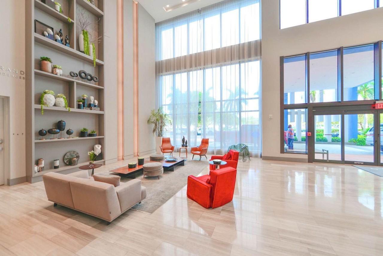 5350 Northwest 84th Avenue - Photo 7 of 80