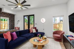 featured image of 4117 Shelby Cir