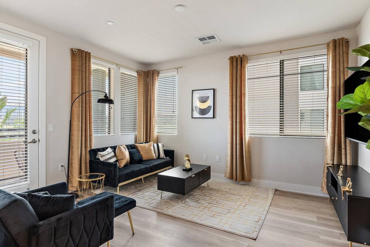 7115 E Mcdowell Rd #1232696P - Photo 2 of 50