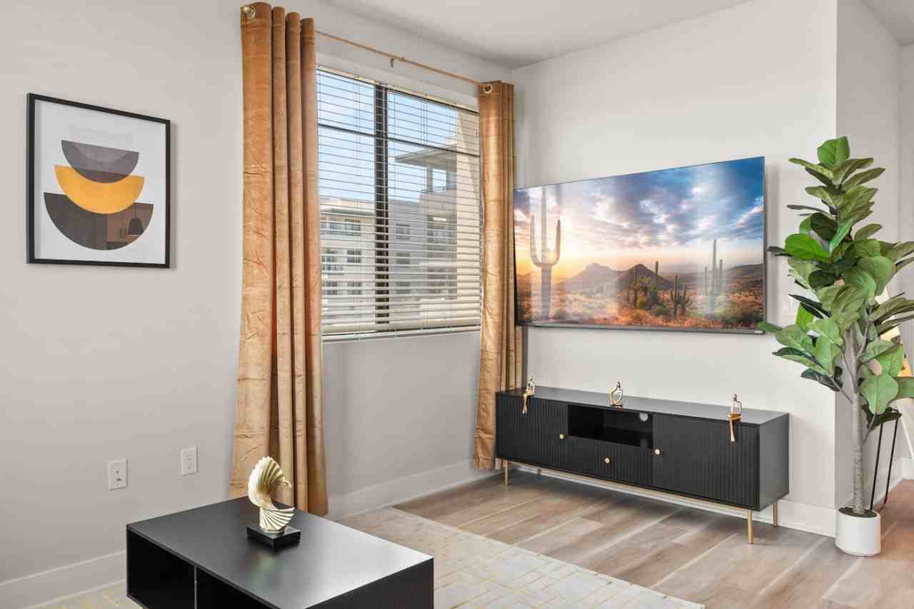 7115 E Mcdowell Rd #1232696P - Photo 3 of 50