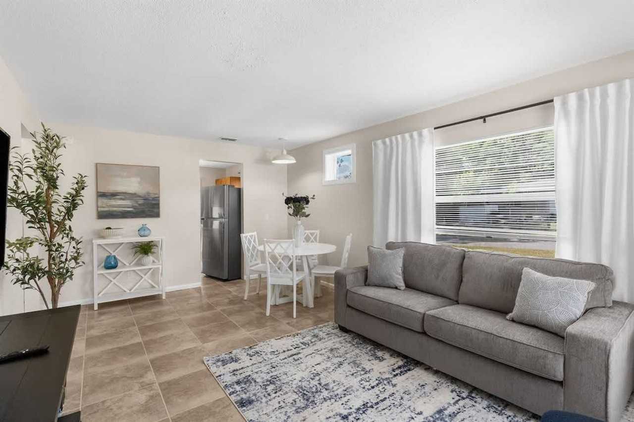 13921 19th St #1234461P - Photo 2 of 42