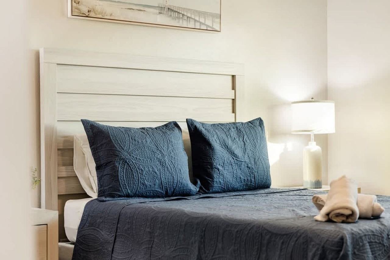 5542 20th St #1234473P - Photo 5 of 26