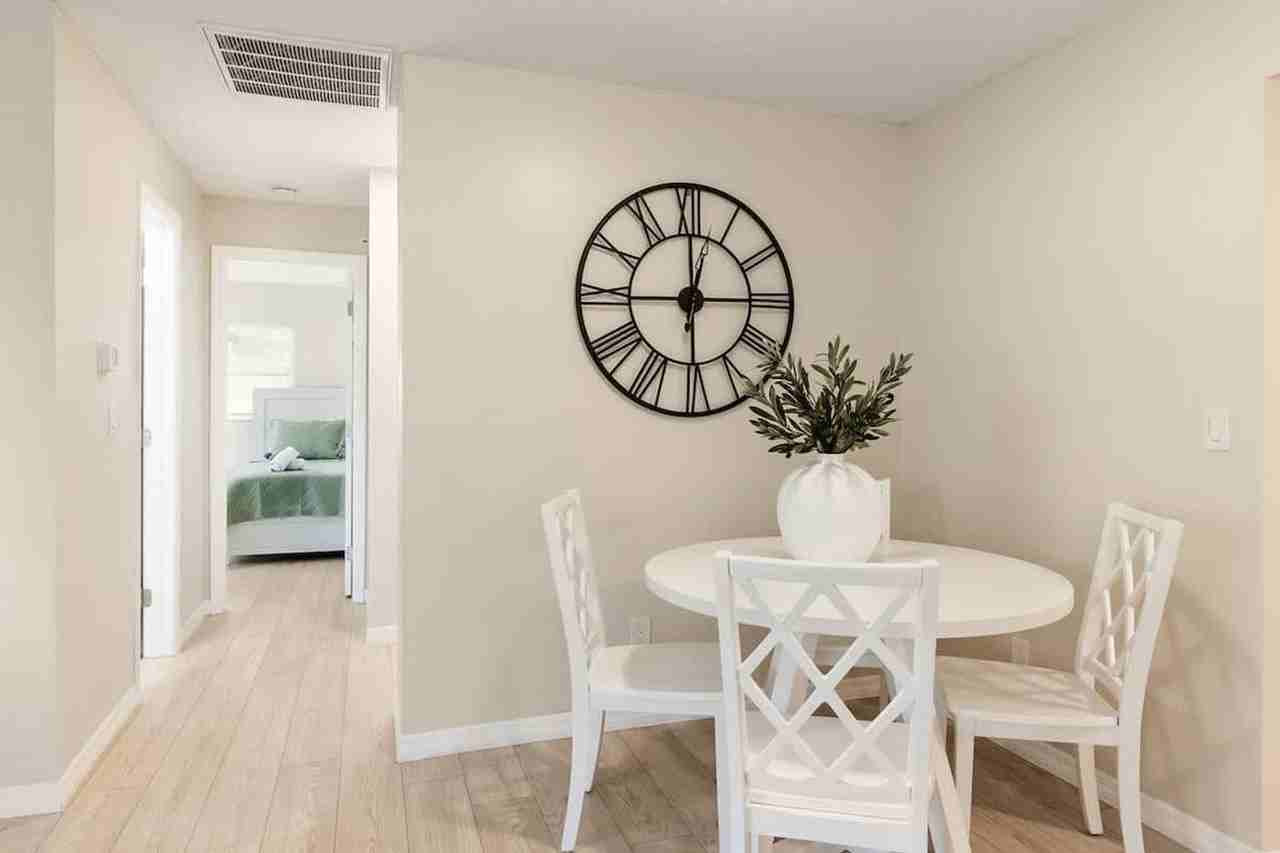 5542 20th St #1234473P - Photo 7 of 26