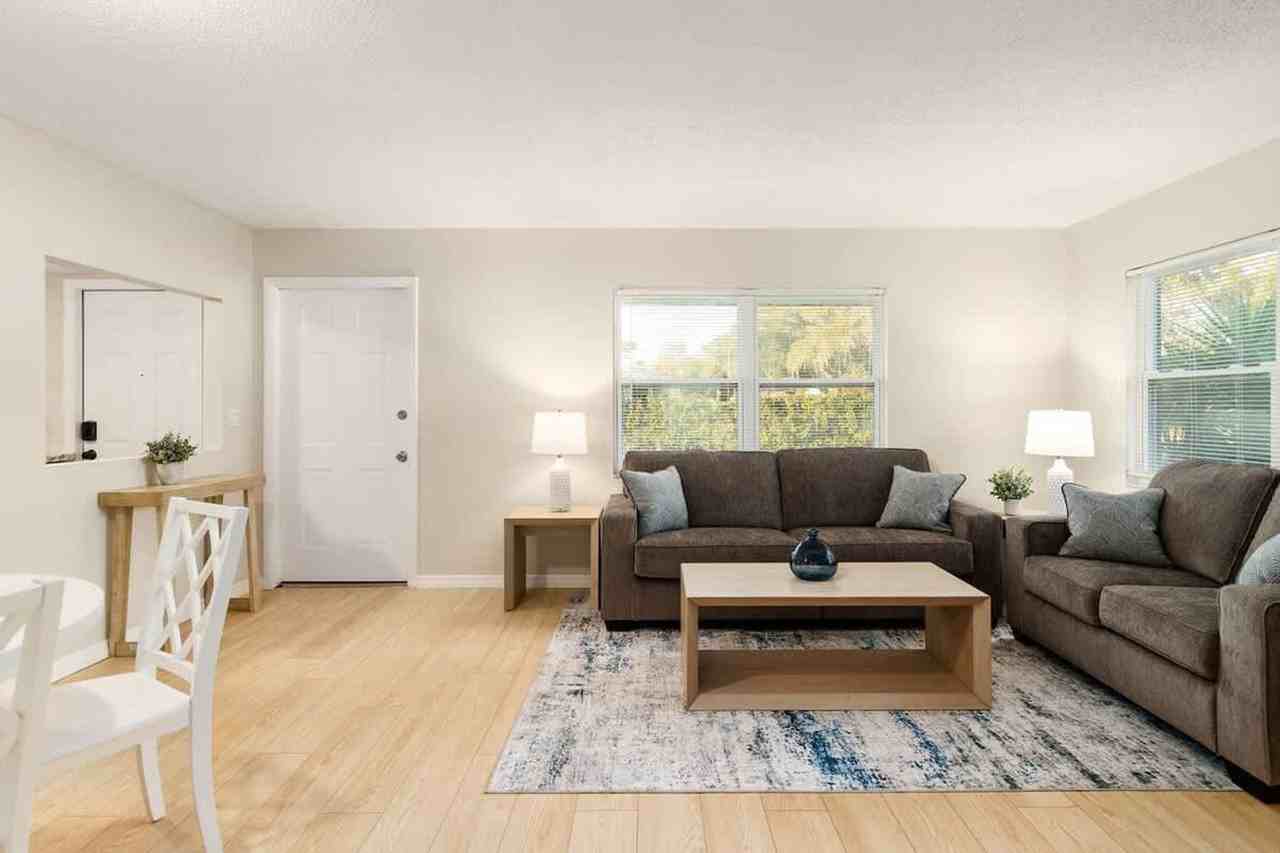 5542 20th St #1234473P - Photo 4 of 26