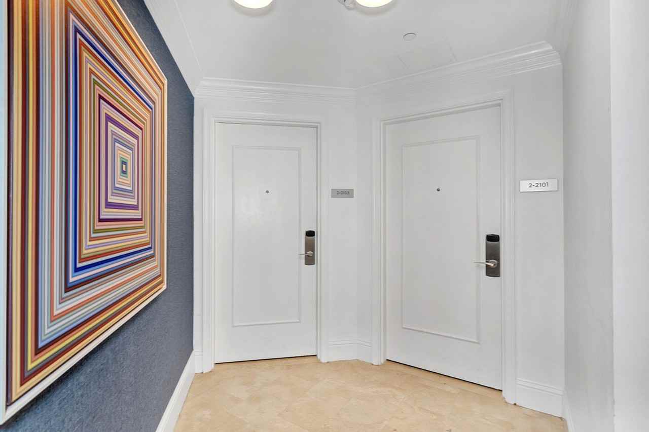 4401 Collins Ave #1234541P - Photo 6 of 23