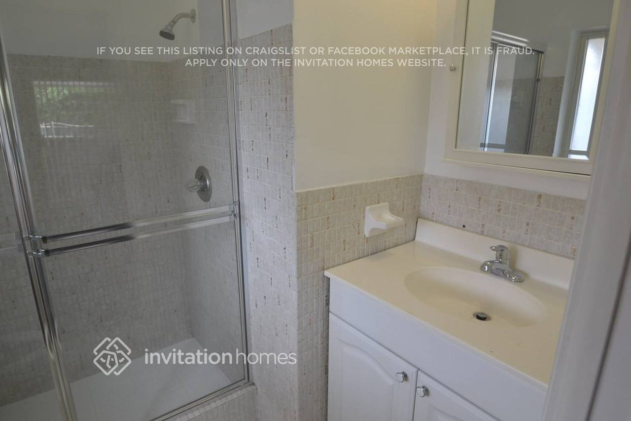5220 Sw 8th Ct - Photo 3 of 6