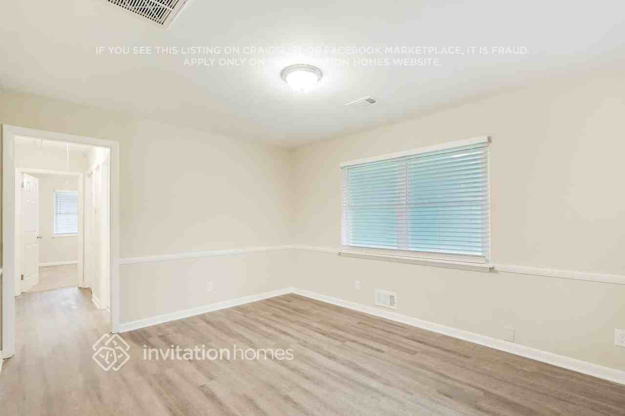 2365 Shamrock Dr - Photo 6 of 24