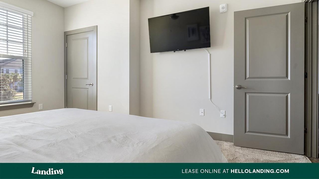 9223 Vintage Hills Way - Photo 3 of 50